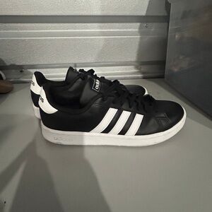 adidas Men's Grand Court Td Lifestyle Court Casual Men's size 9